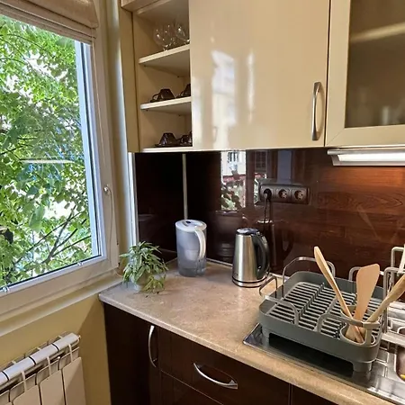 Διαμέρισμα Quiet 2 Bedrooms Downtown *