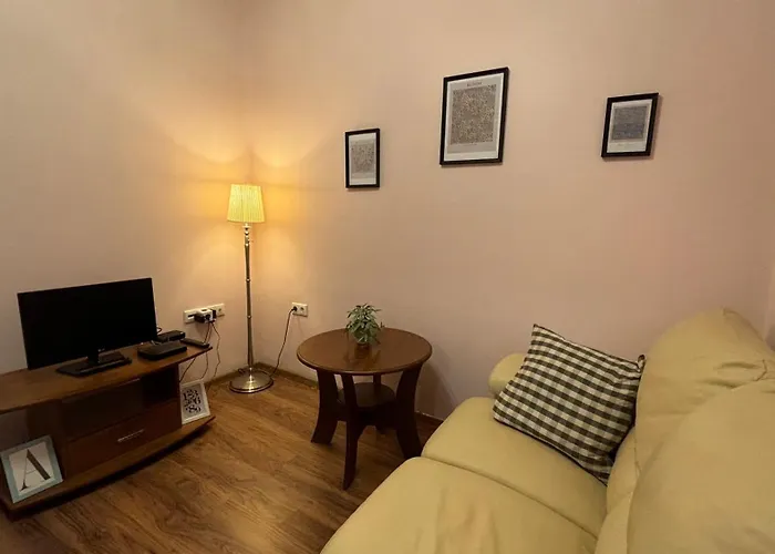 Apartamento Quiet 2 Bedrooms Downtown Sofía
