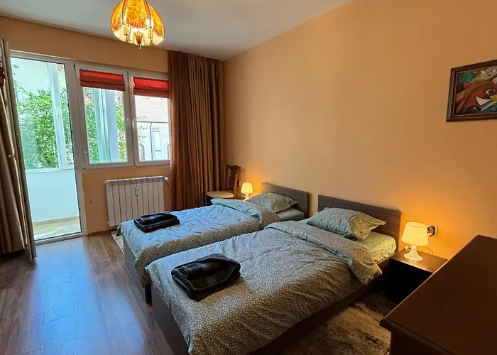 Quiet 2 Bedrooms Downtown Sofía